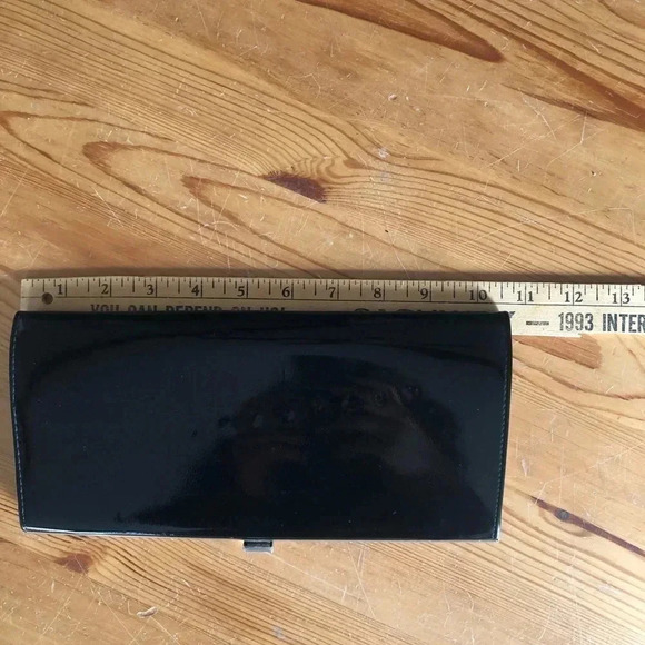 Vtg  Patent Leather Black Clutch - Picture 6 of 9